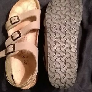 EUC Birkenstock Ellice sandals in Stone sz 40N